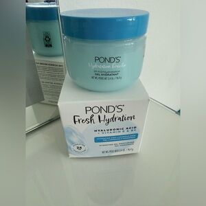 New Fresh Hydration Gel Moisturizer - Blue